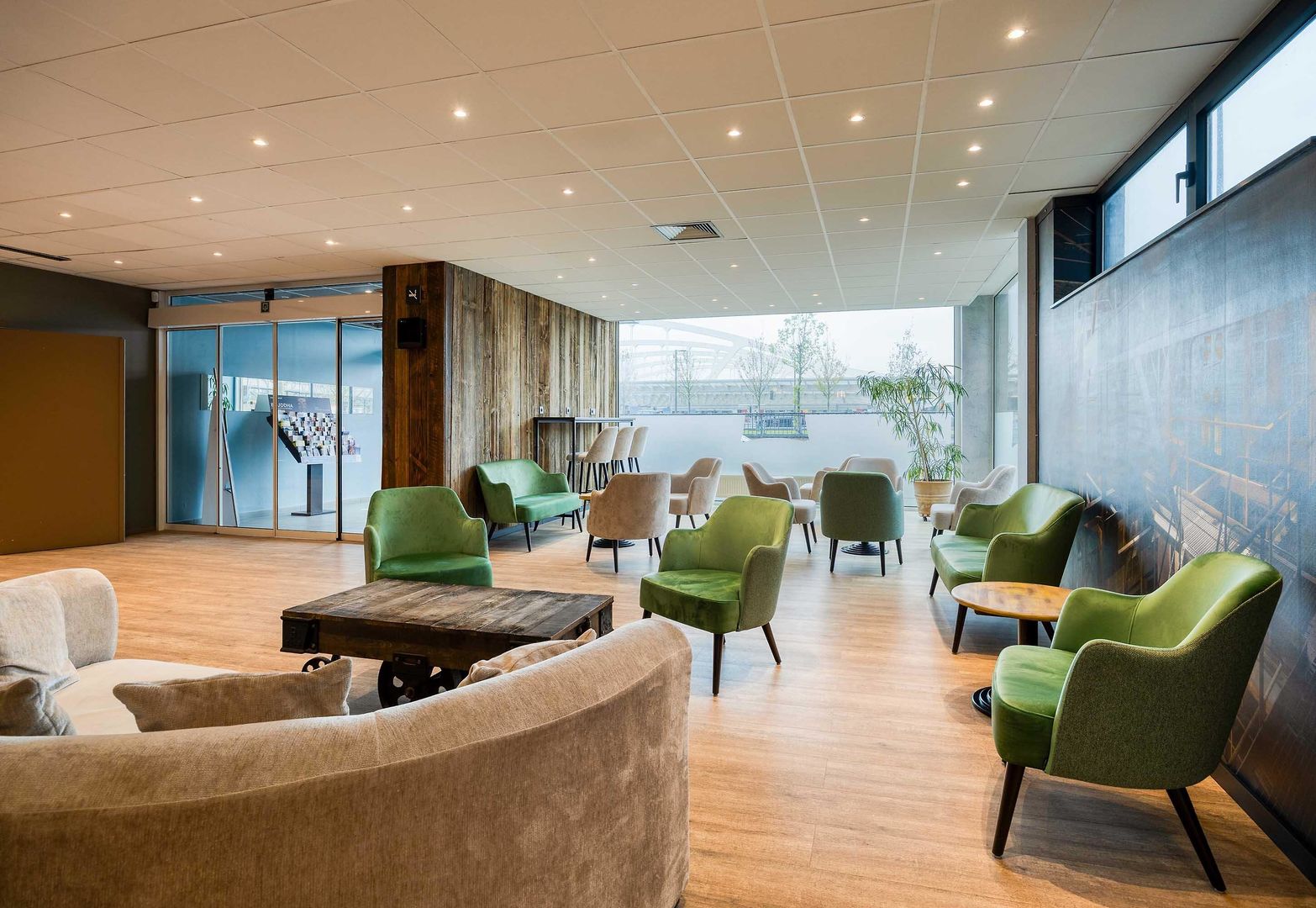 B&B HOTEL Mons Gare