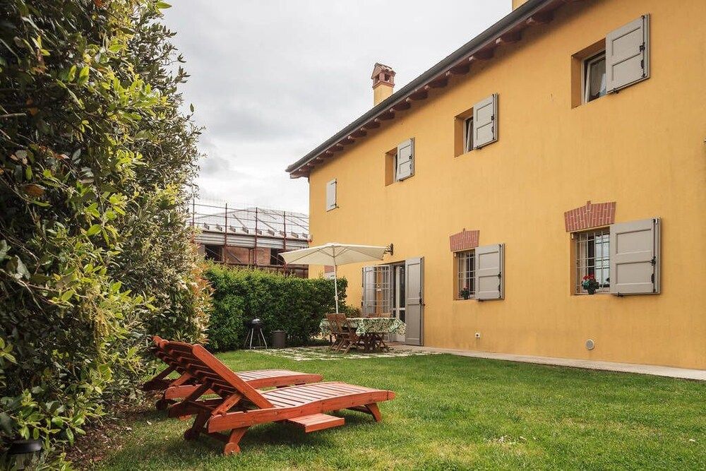 Vigorso 41 Country House