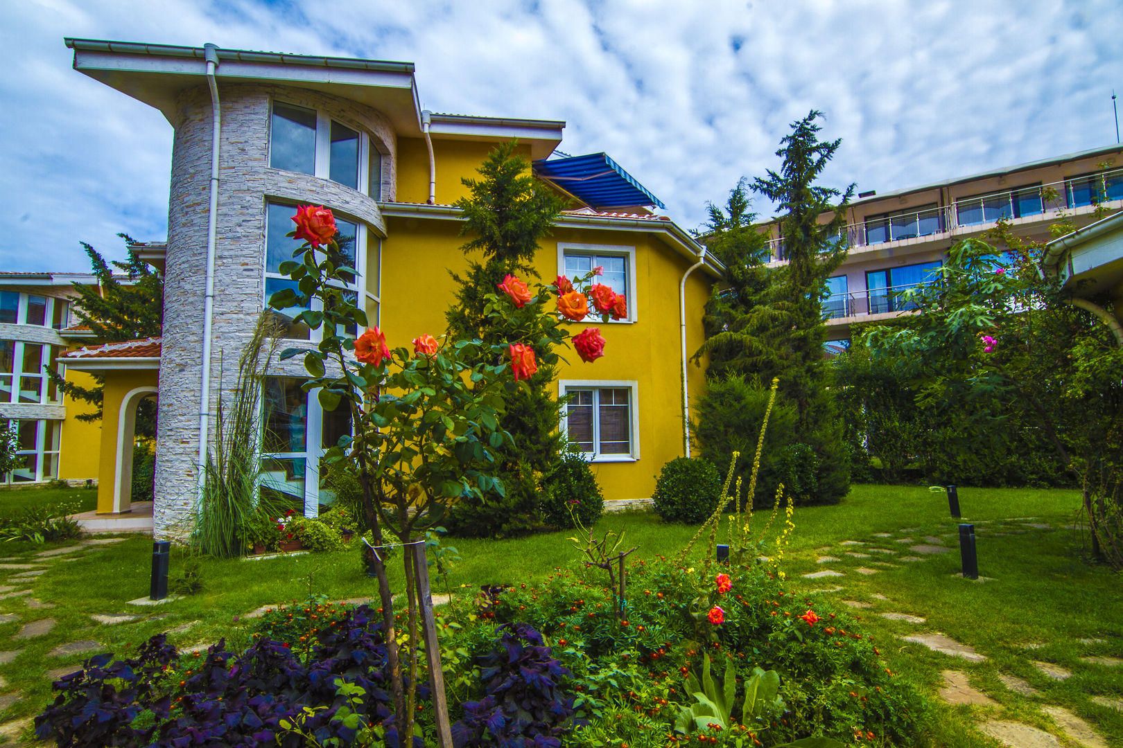 Blue Orange Beach Resort