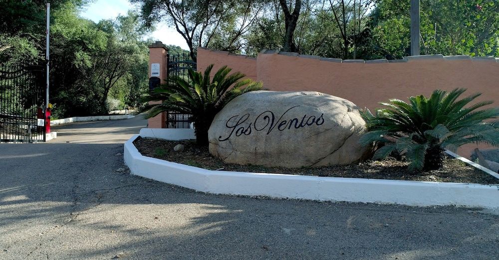 Sos Ventos Village