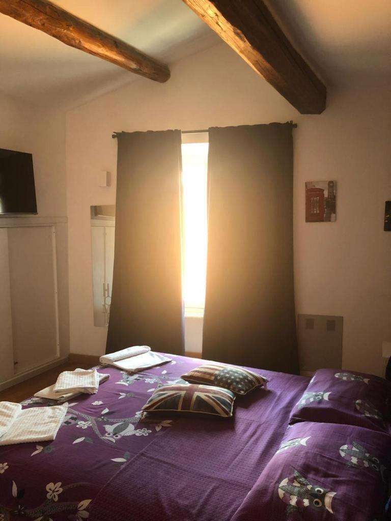 Emc2 Bed & Breakfast