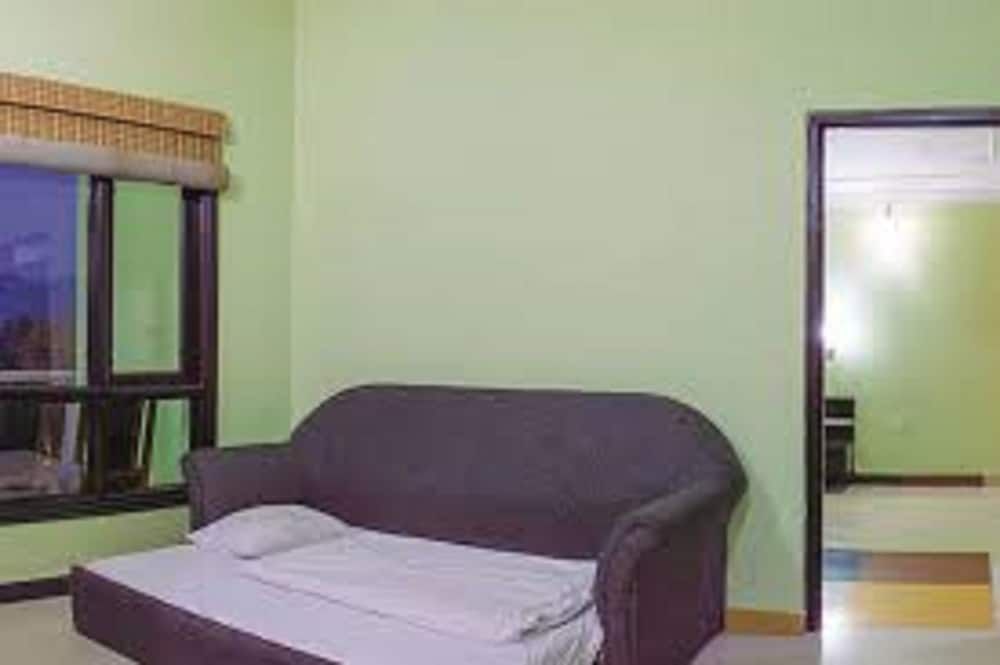 Aamod Corbett Resort & Spa