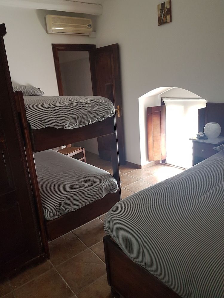 Agriturismo A Cunziria