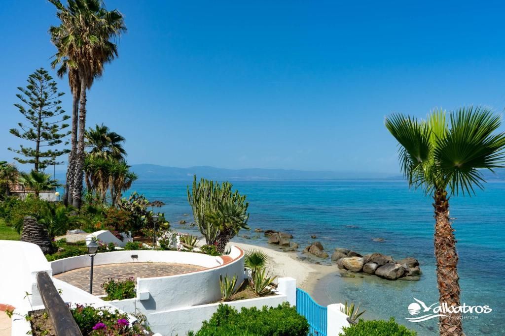 Albatros Residence
