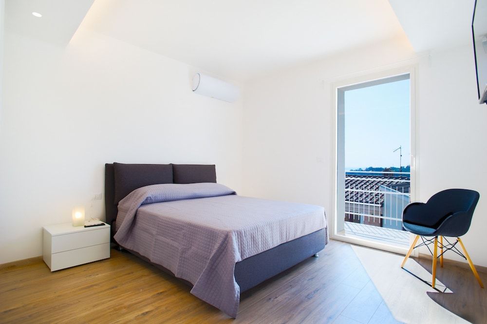 B&B Alusea