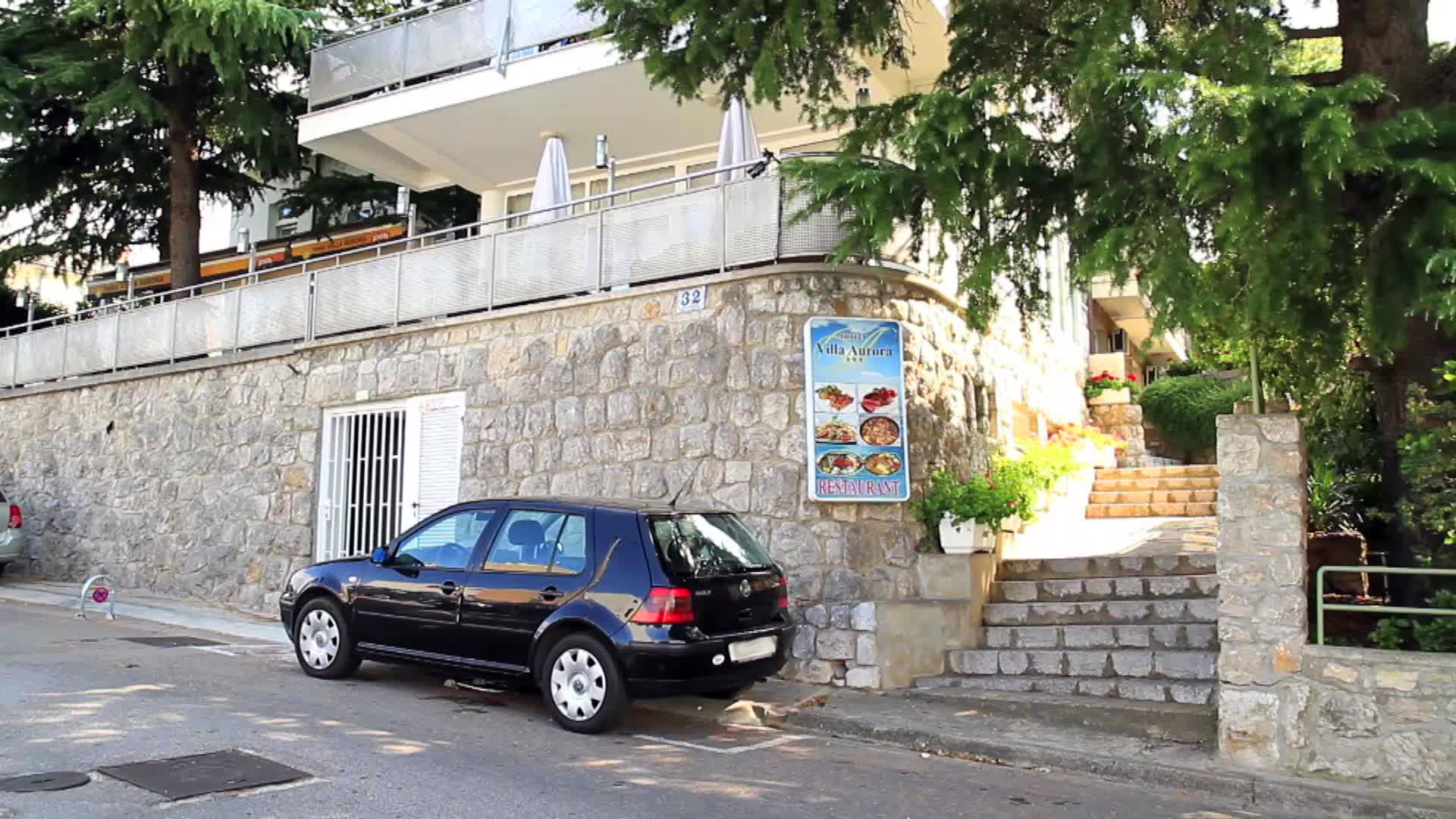 Villa Aurora