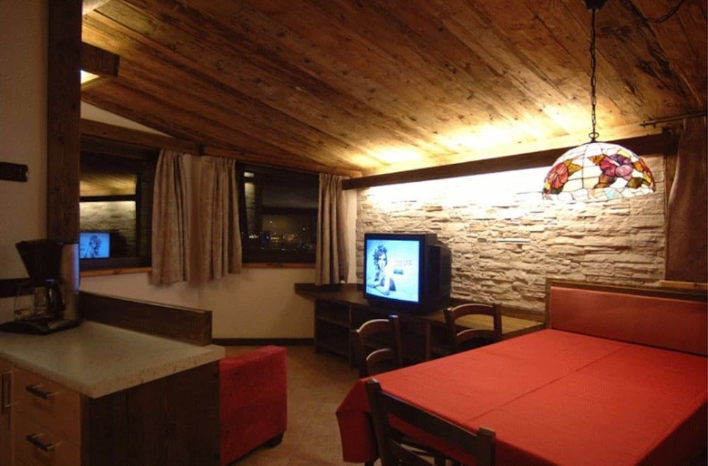 Chalet Garden
