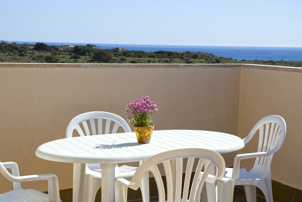 Marblau Hostal