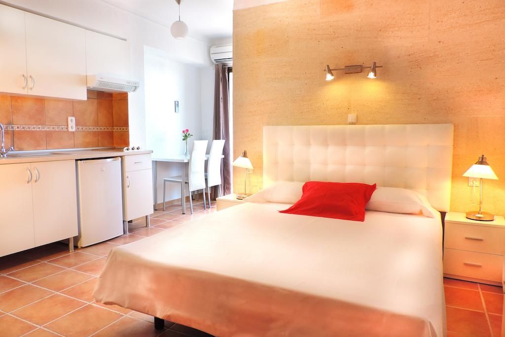 Marblau Hostal