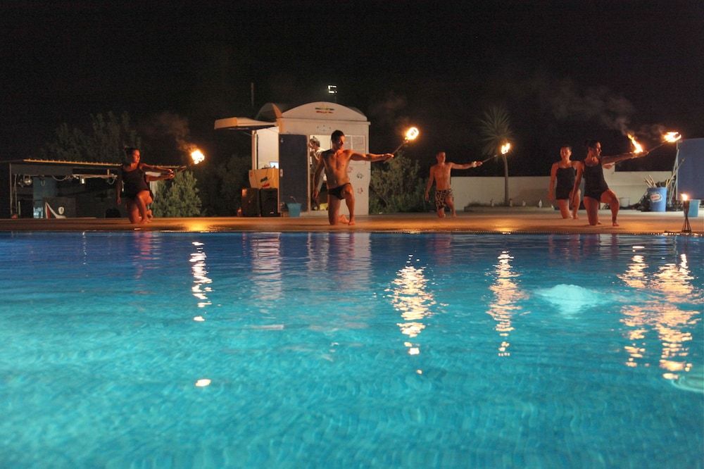 Club Cala Longa