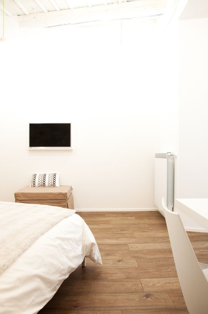 Rumi Rooms