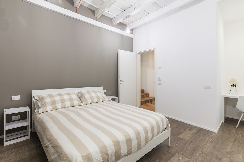 Rumi Rooms