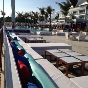Lv8 Resort Hotel