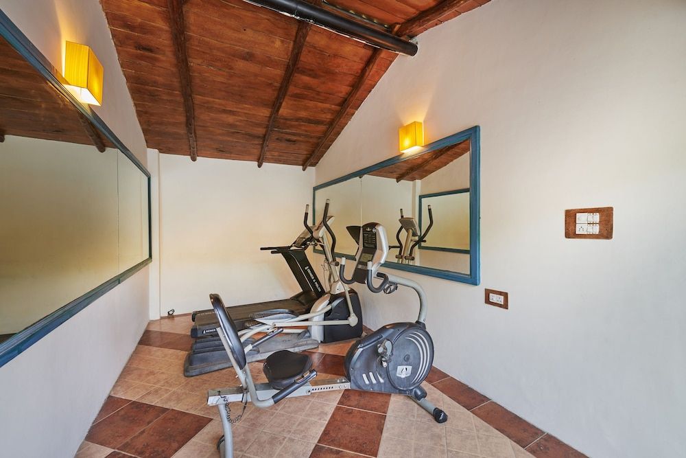 Acorn Hideaway Resort & Spa