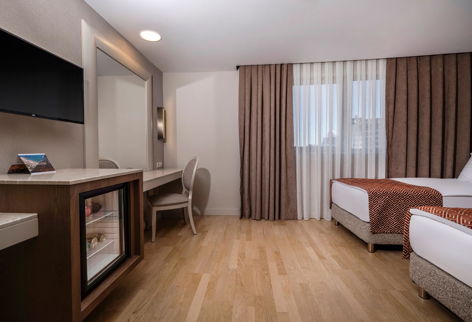 Melas Lara Hotel