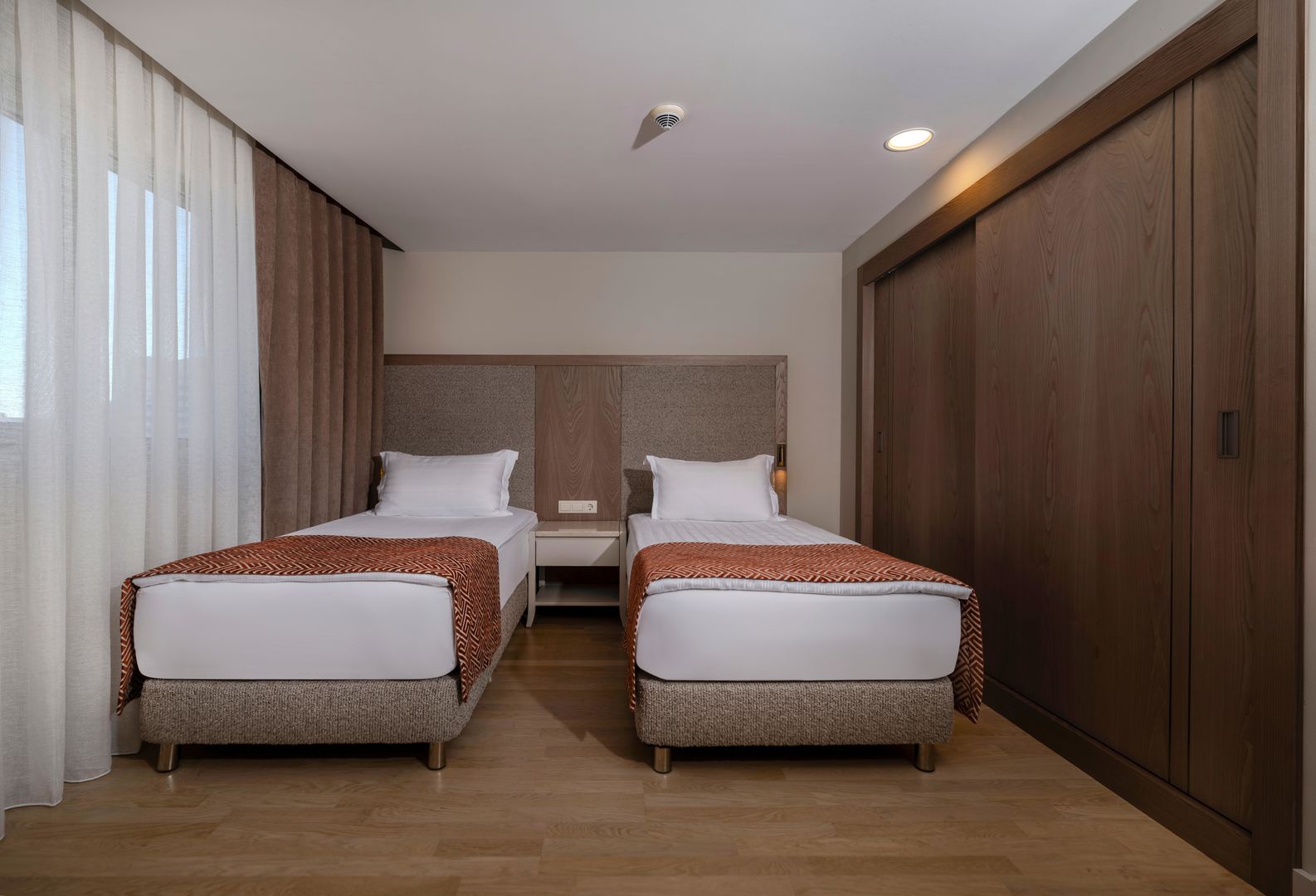 Melas Lara Hotel
