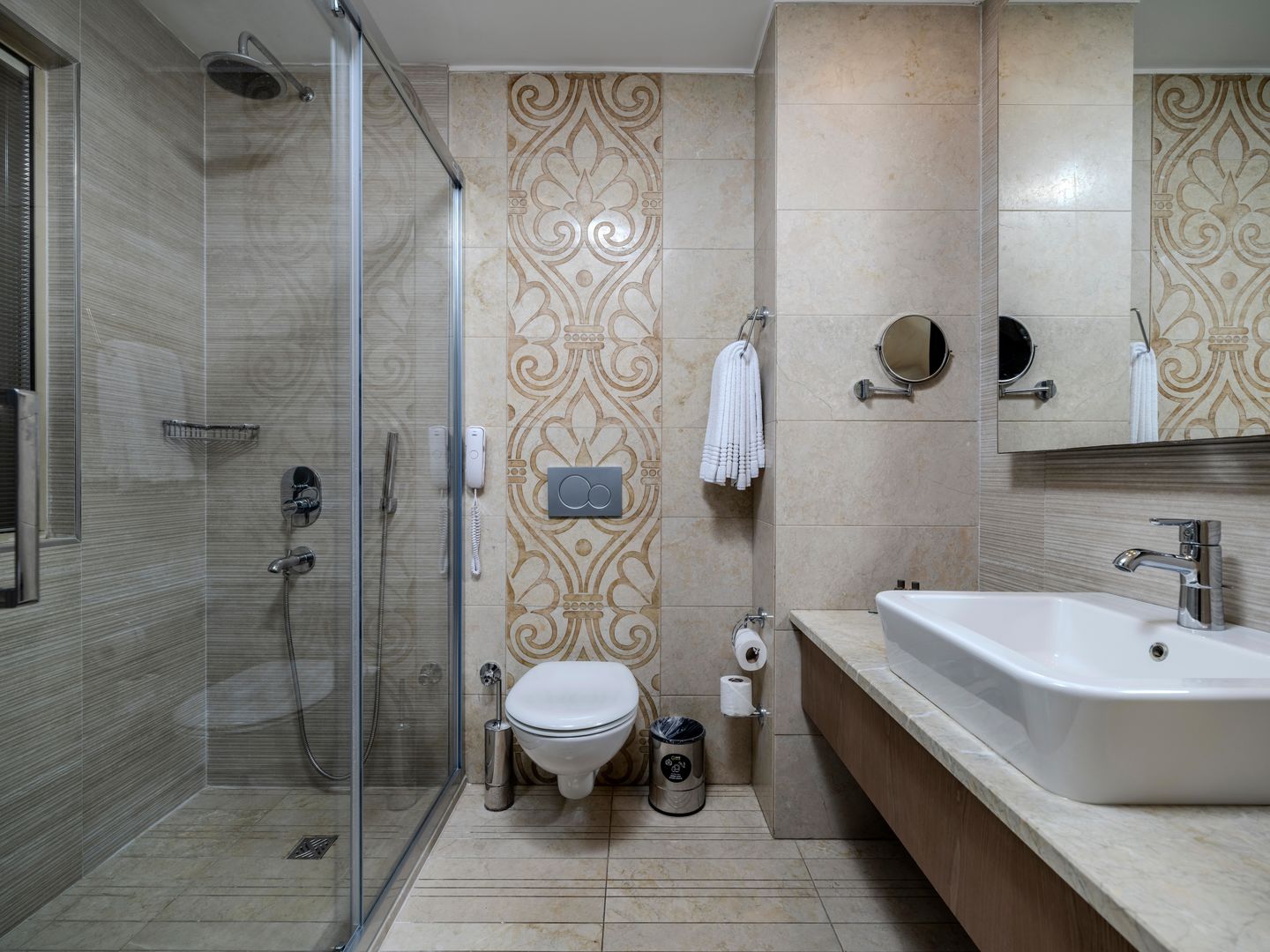 Melas Lara Hotel