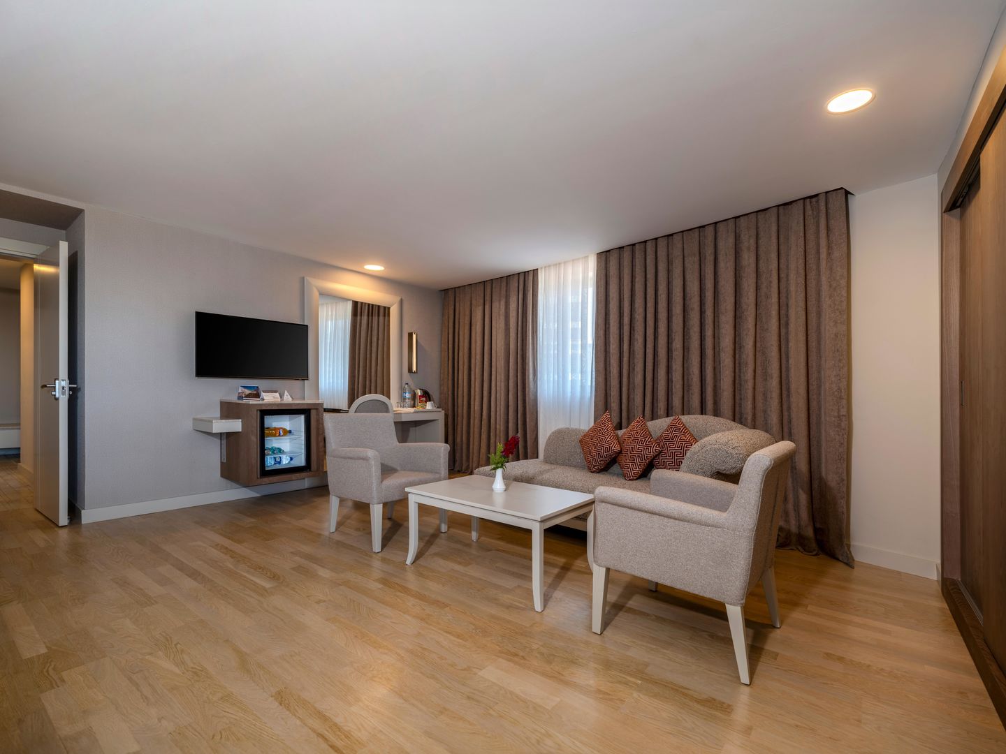 Melas Lara Hotel