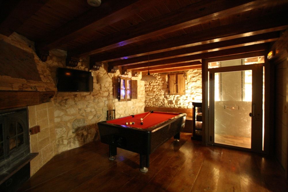 Hotel Mendi Green