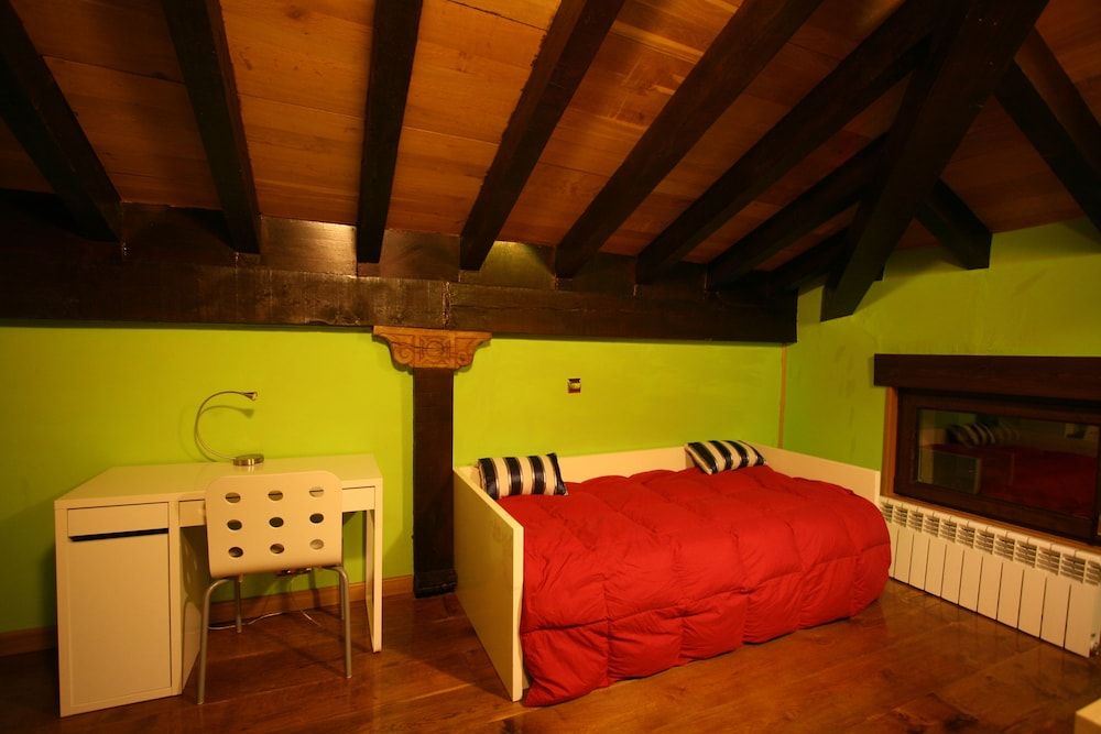 Hotel Mendi Green