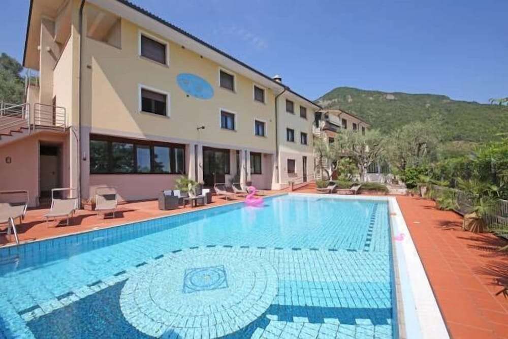 Roè Garda Hotel