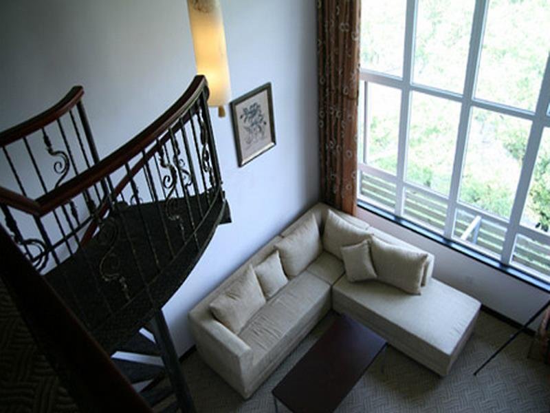 Eva Inn