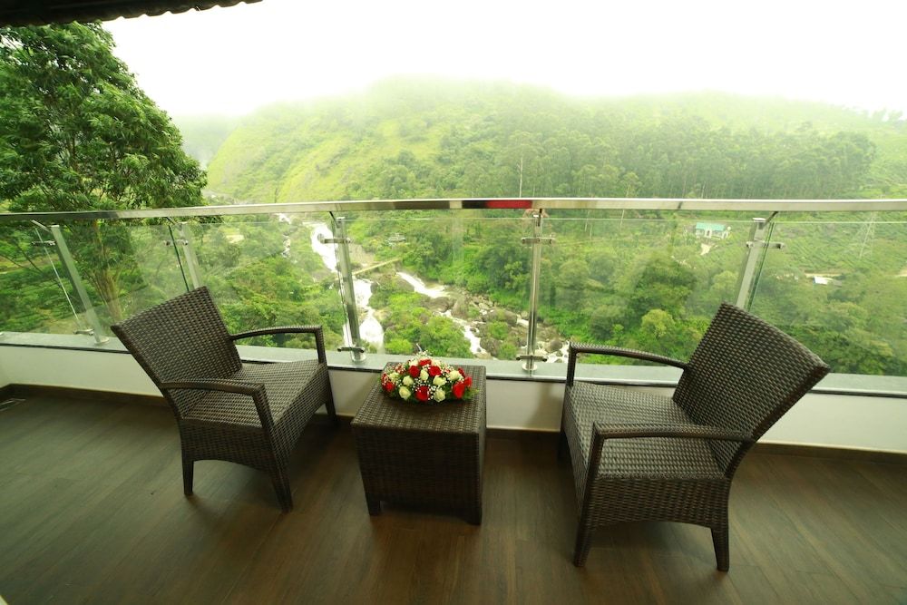 Blanket Hotel And Spa