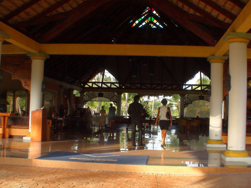 Vik Hotel Cayena Beach