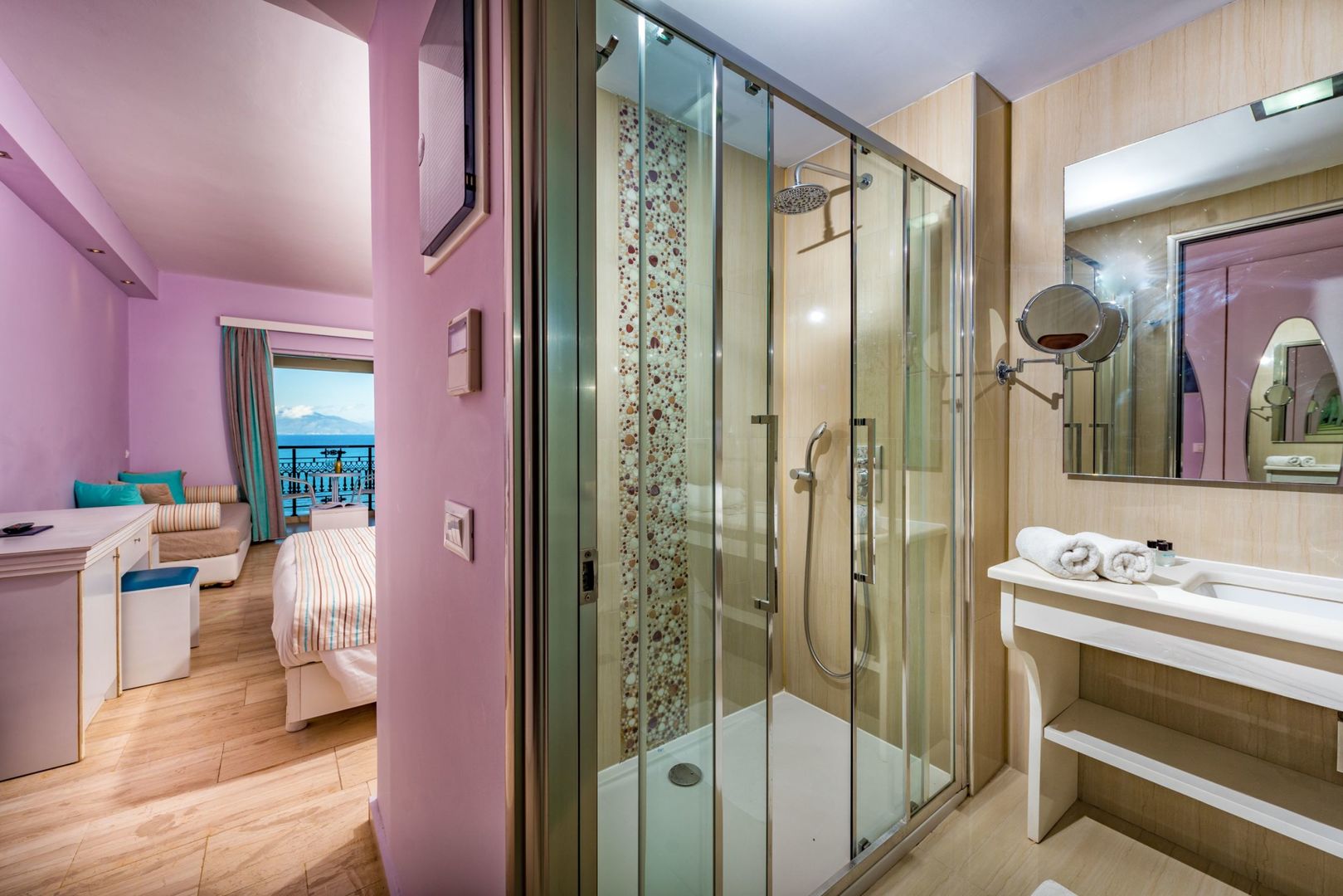 Alexandra Beach Resort & Spa