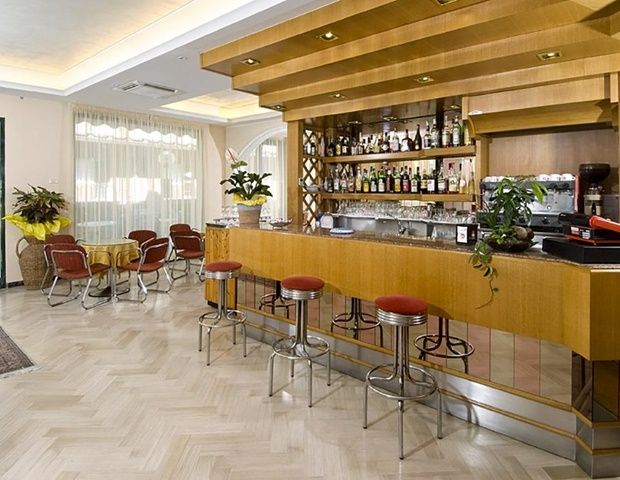 Hotel Athena