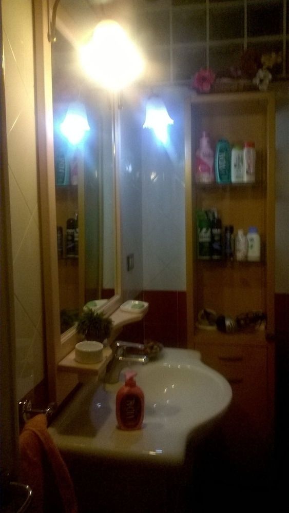 Cosmopolitan B&B
