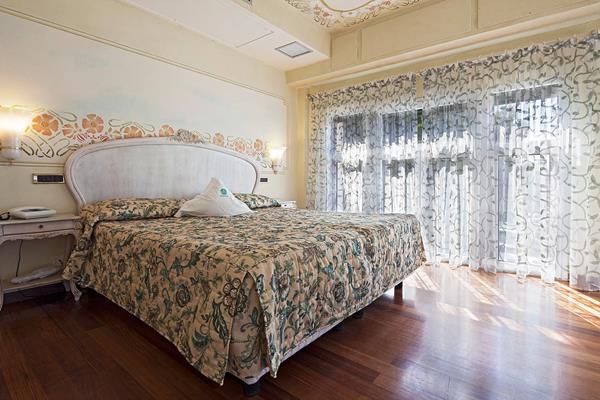Suite Hotel Nettuno