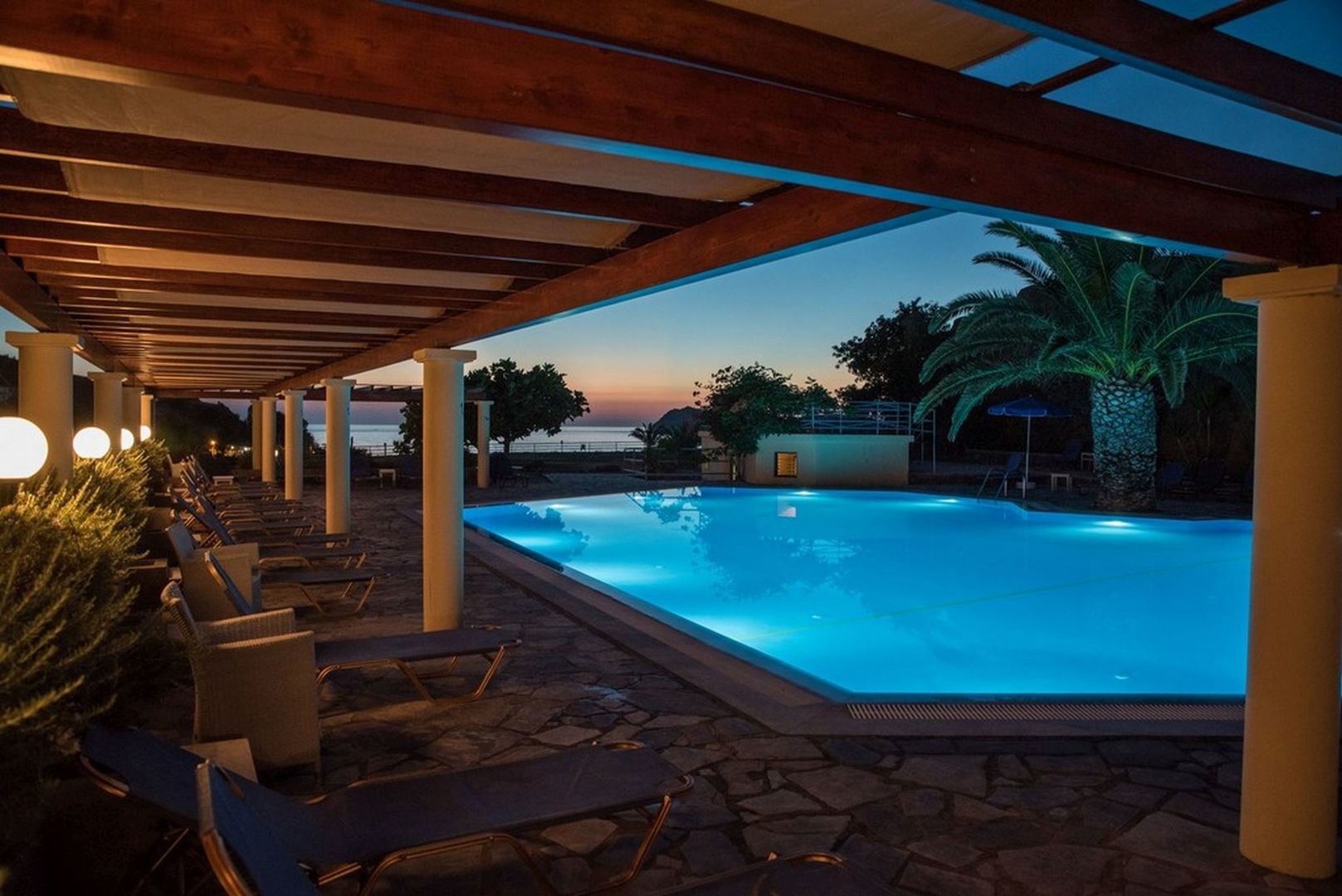 Alma Luxury Resort Hotel