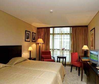Neat Hotel Avenida