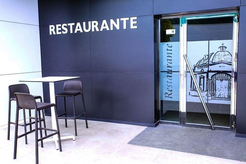 Hotel Restaurante Villa Ceuti