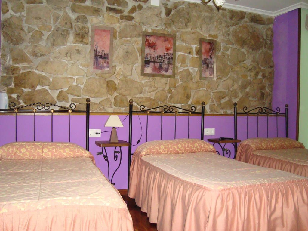 Hosteria Peña Sagra