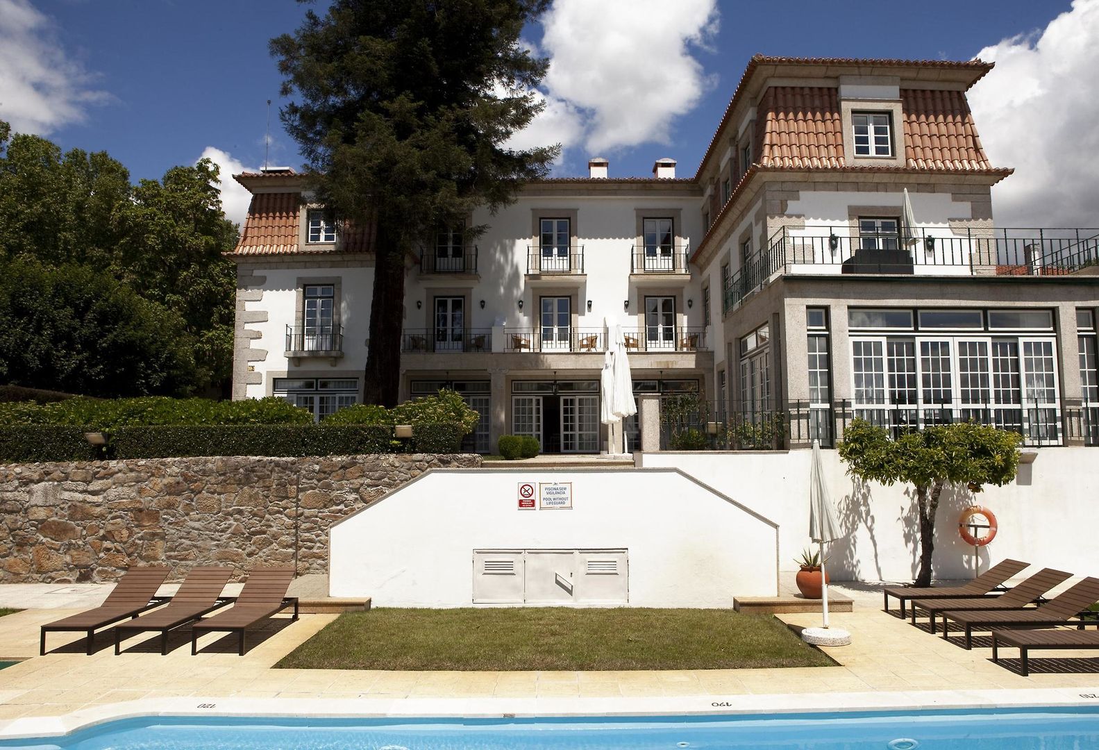 Forrester Essence Douro Hotel
