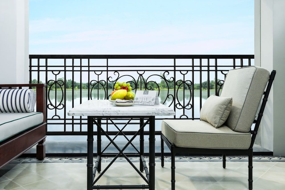 Mia Saigon Luxury Boutique Hotel