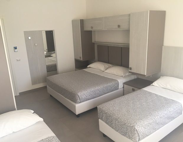 Hotel Caravel
