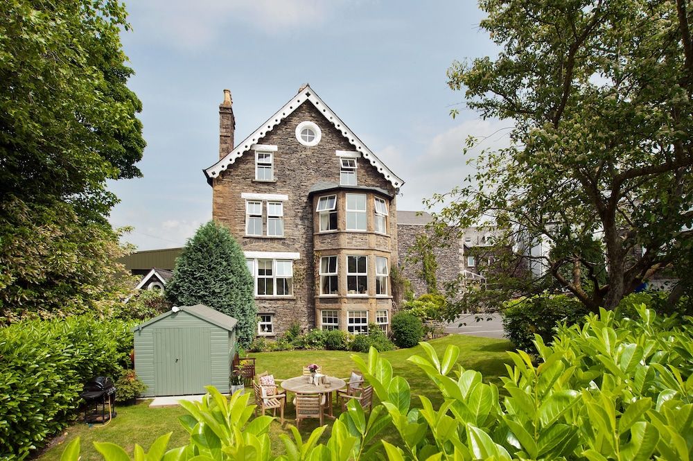 Wheatlands Lodge