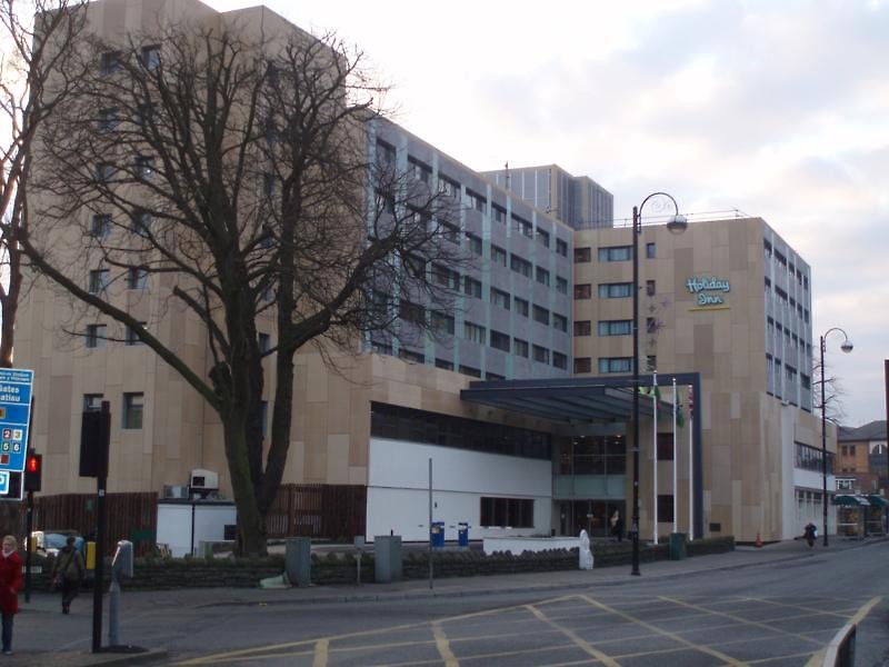 Holiday Inn Cardiff City Centre