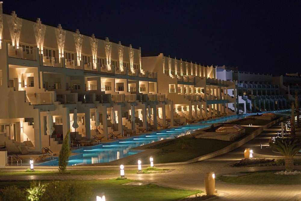 Diamond Beach by Pearl Resort