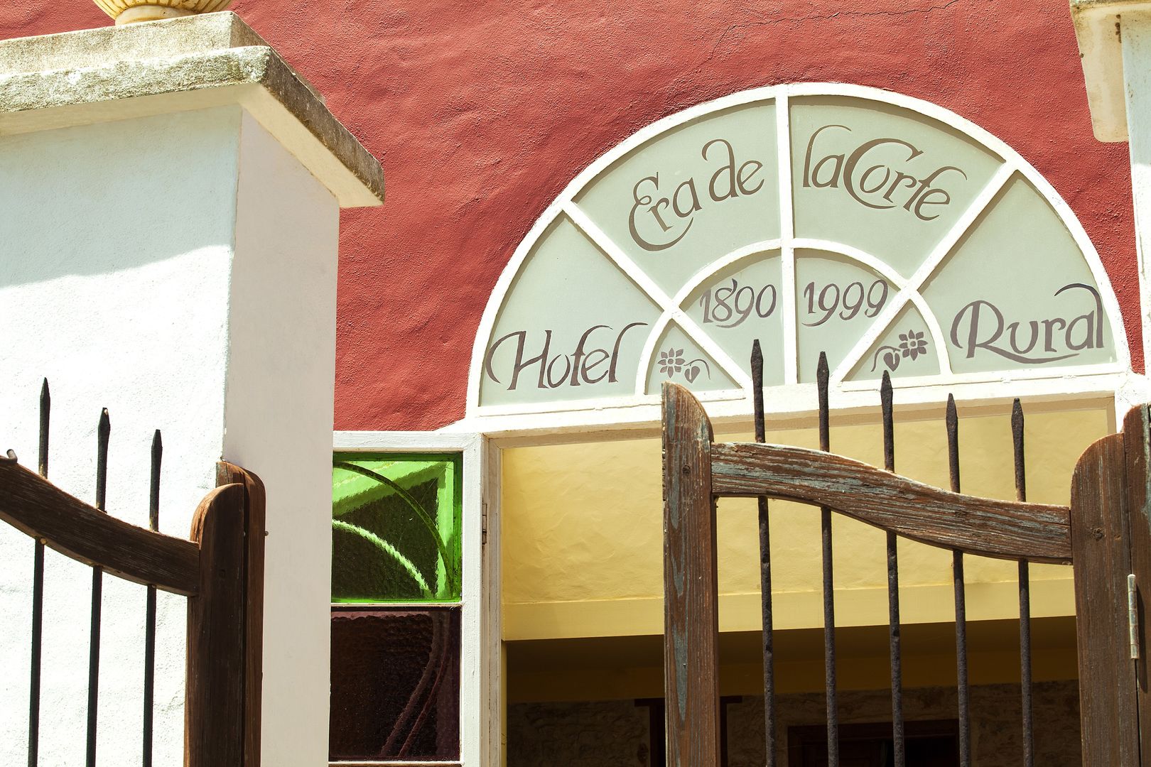 Era De La Corte
