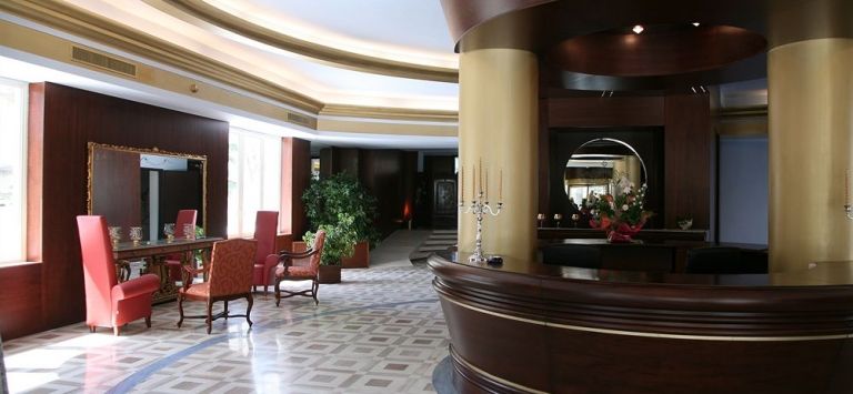 Hotel Royal