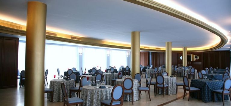 Hotel Royal