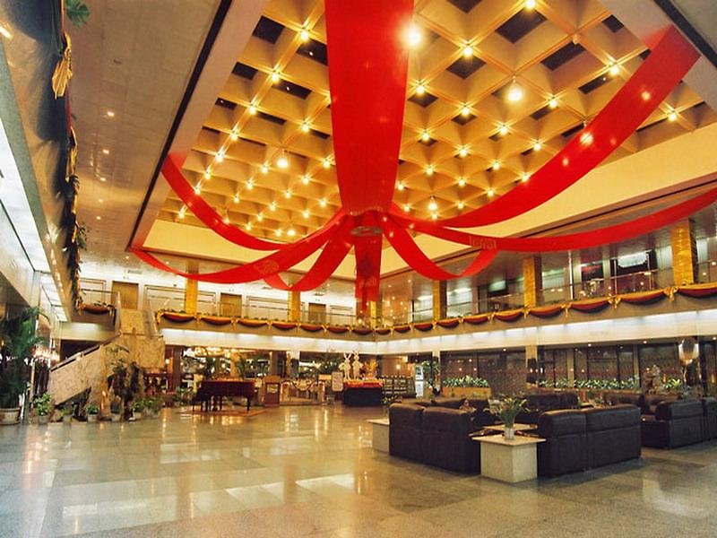 Grand Link Hotel