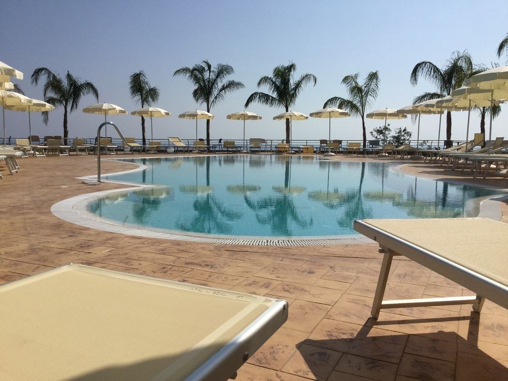 Blue Bay Resort Hotel