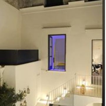 Capri Suite