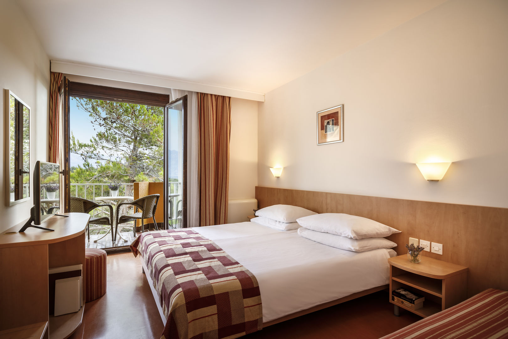 San Marino Hotel