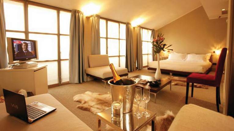 Town House 12